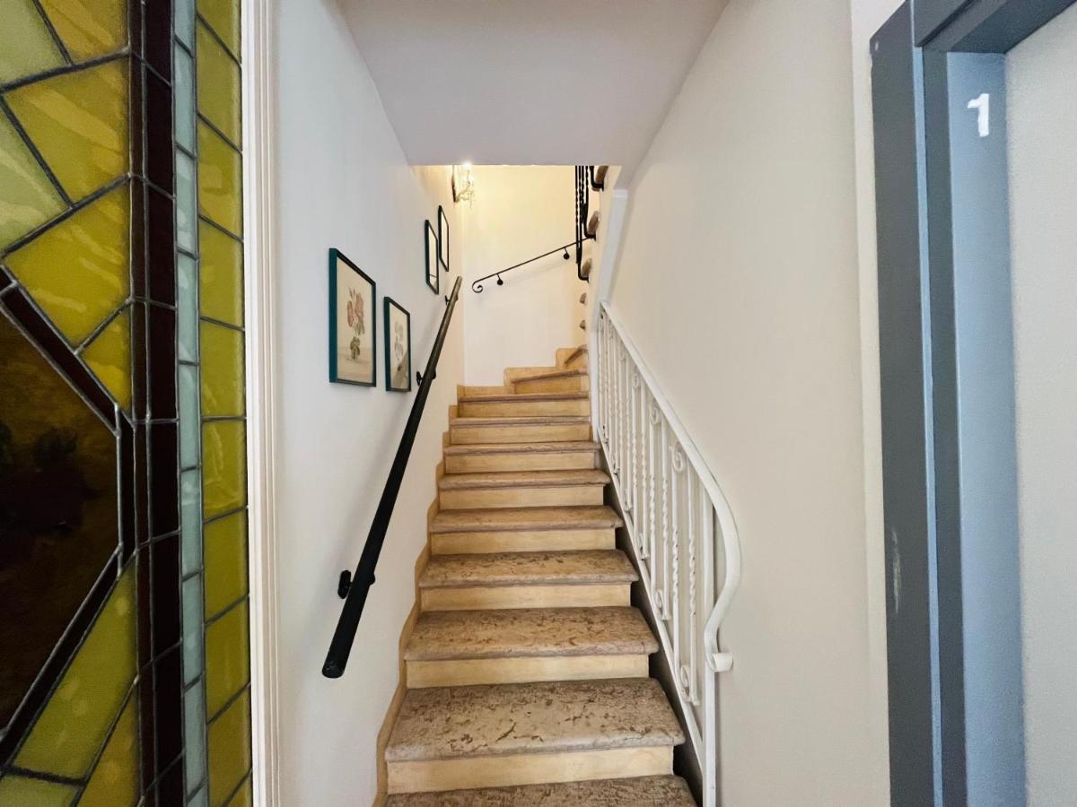 Viale Manzoni Affittacamere